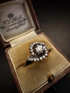 Anello  con  Diamanti  